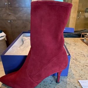 Stuart Weitzman merlot red ankle boot Size 8.5